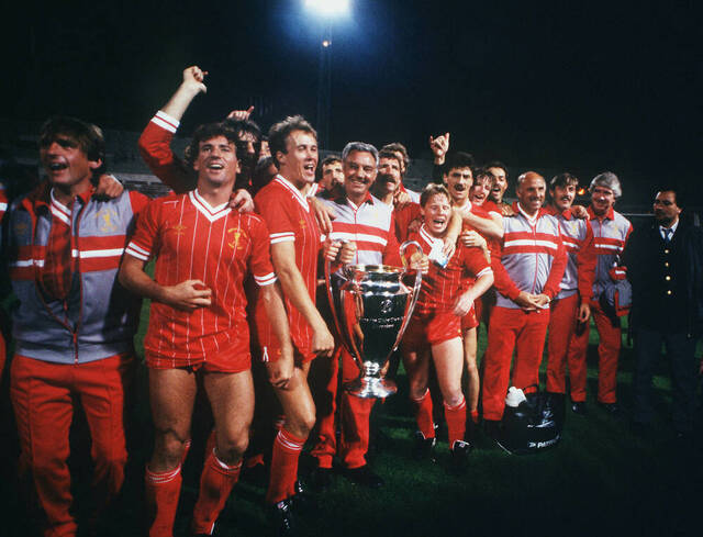 Liverpool đã đối đầu với Roma tại Rome và có lần nâng cúp thứ 4 Liverpool đã đối đầu với Roma tại Rome và có lần nâng cúp thứ 4