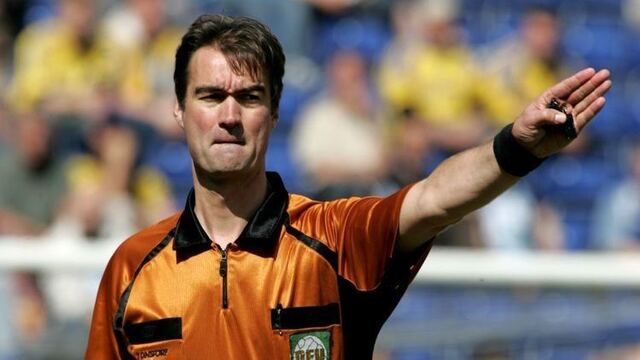 Trọng tài người Đan Mạch Kim Milton Nielsen Trọng tài người Đan Mạch Kim Milton Nielsen