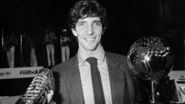 Người đầu tiên giành giải Quả bóng vàng World Cup là Rossi Người đầu tiên giành giải Quả bóng vàng World Cup là Rossi