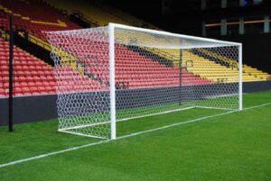 Hiểu đúng về khung thành bóng đá
