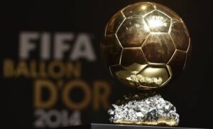 Quả bóng vàng được tổ chức thường niên từ tạp chí France Football của Pháp