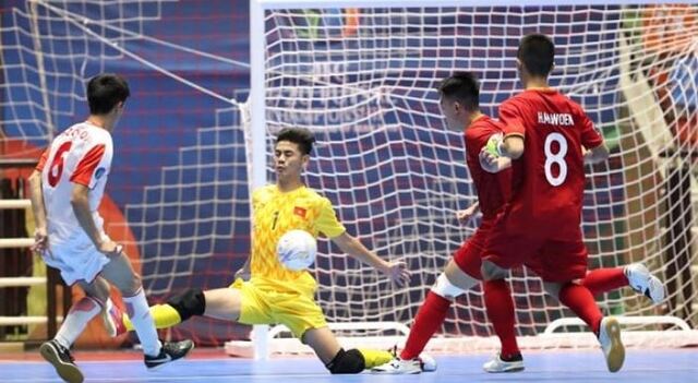 Bóng đá là một trong những môn thể thao được nhiều người yêu thích và hâm mộ