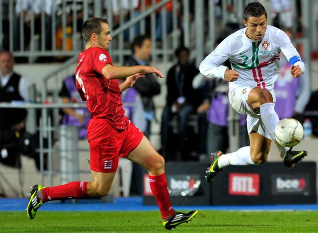 Tìm hiểu thêm các thông tin soi kèo bóng đá Euro hôm nay để tự tin dự đoán