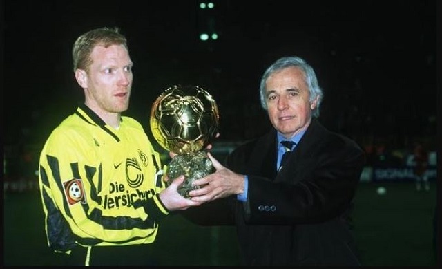 Matthias Sammer - Chủ nhân quả bóng vàng châu Âu năm 1996 Matthias Sammer - Chủ nhân quả bóng vàng châu Âu năm 1996