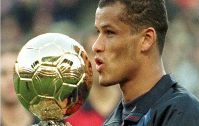 Chủ nhân quả bóng vàng 1999