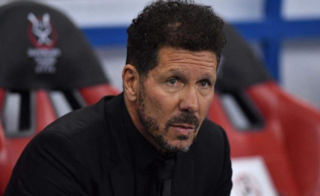 Diego Simeone là huấn luyện có mức lương cao nhất với 3,33 triệu euro mỗi tháng Diego Simeone là huấn luyện có mức lương cao nhất với 3,33 triệu euro mỗi tháng