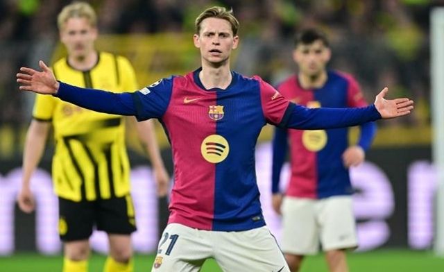 Frenkie de Jong có giá trị chuyển nhượng 75 triệu bảng được Barcelona chiêu mộ Frenkie de Jong có giá trị chuyển nhượng 75 triệu bảng được Barcelona chiêu mộ
