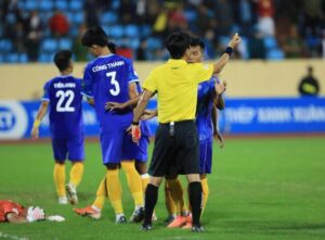 Liên đoàn bóng đá Việt Nam VFF có tổ chức khóa đào tạo trọng tài bóng đá