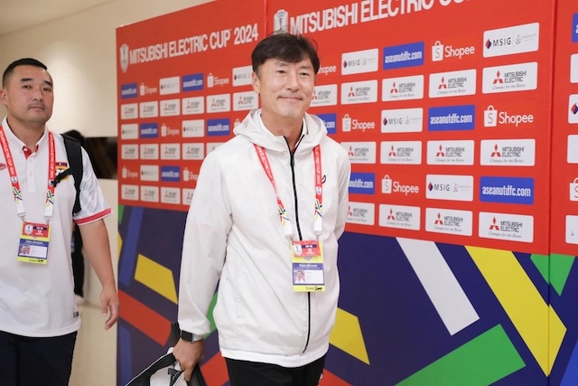 Những khó khăn khi dẫn dắt đội tuyển Lào