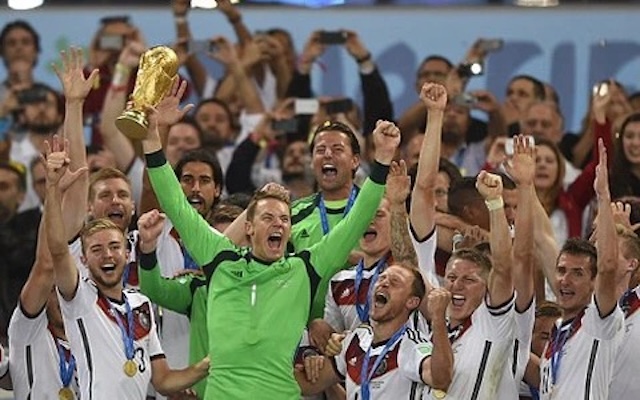 Ý nghĩa giải thưởng Găng tay Vàng 2014 đối với Manuel Neuer và bóng đá thế giới Ý nghĩa giải thưởng Găng tay Vàng 2014 đối với Manuel Neuer và bóng đá thế giới