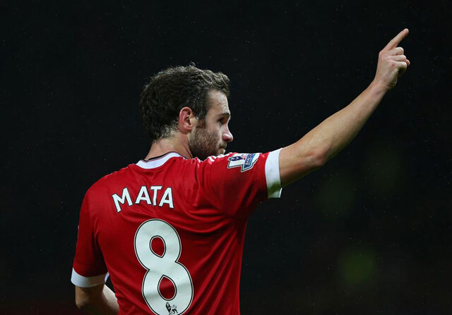 Khi  đến với MU, chân sút mang áo số 8 này lại trở thành một minh chính hoàn hảo cho sự bền bỉ trên sân.